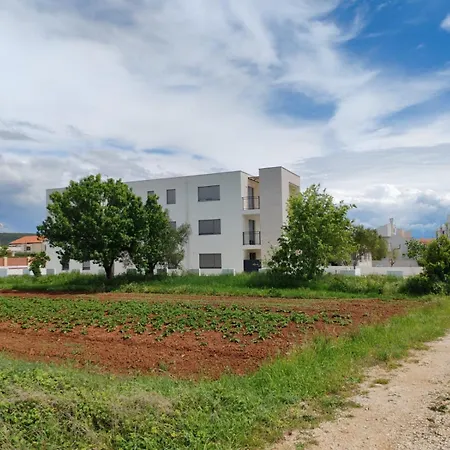 Seaside Serenity Rose Appartement Sukošan Buitenkant foto