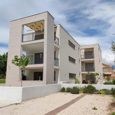 Seaside Serenity Rose Appartement Sukošan Buitenkant foto