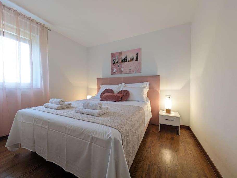 Apartment Seaside Serenity Rose